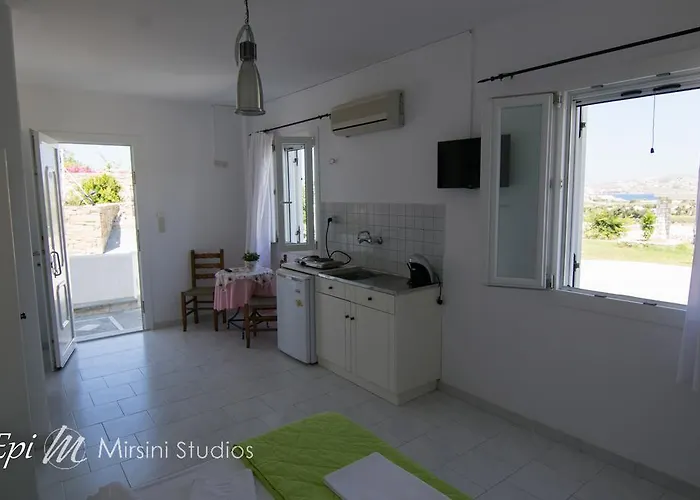 Apartamento Mirsini Parasporos