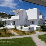 아파트 Mirsini