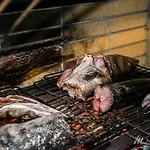 아파트 Mirsini 파라스포로
