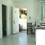 Mirsini 파라스포로