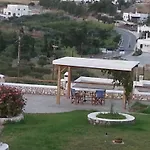 아파트 Mirsini