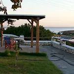 아파트 Mirsini